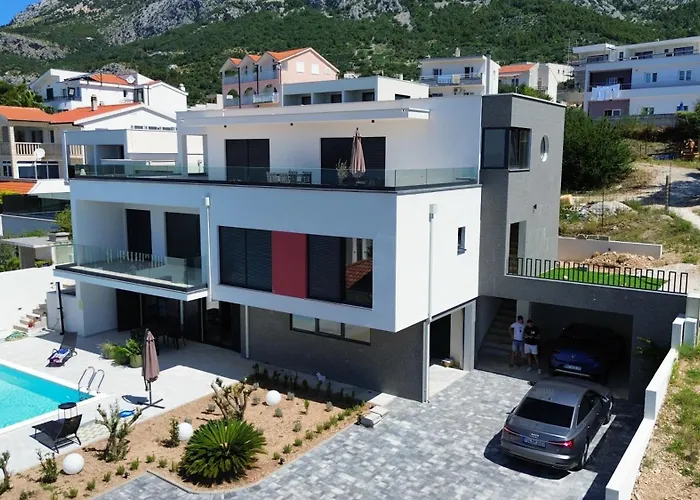 Silva Maris Apartments